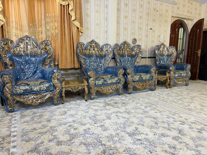 سرویس مبلمان سلطنتی ۹نفره|مبلمان خانگی و میز عسلی|زاهدان, |دیوار