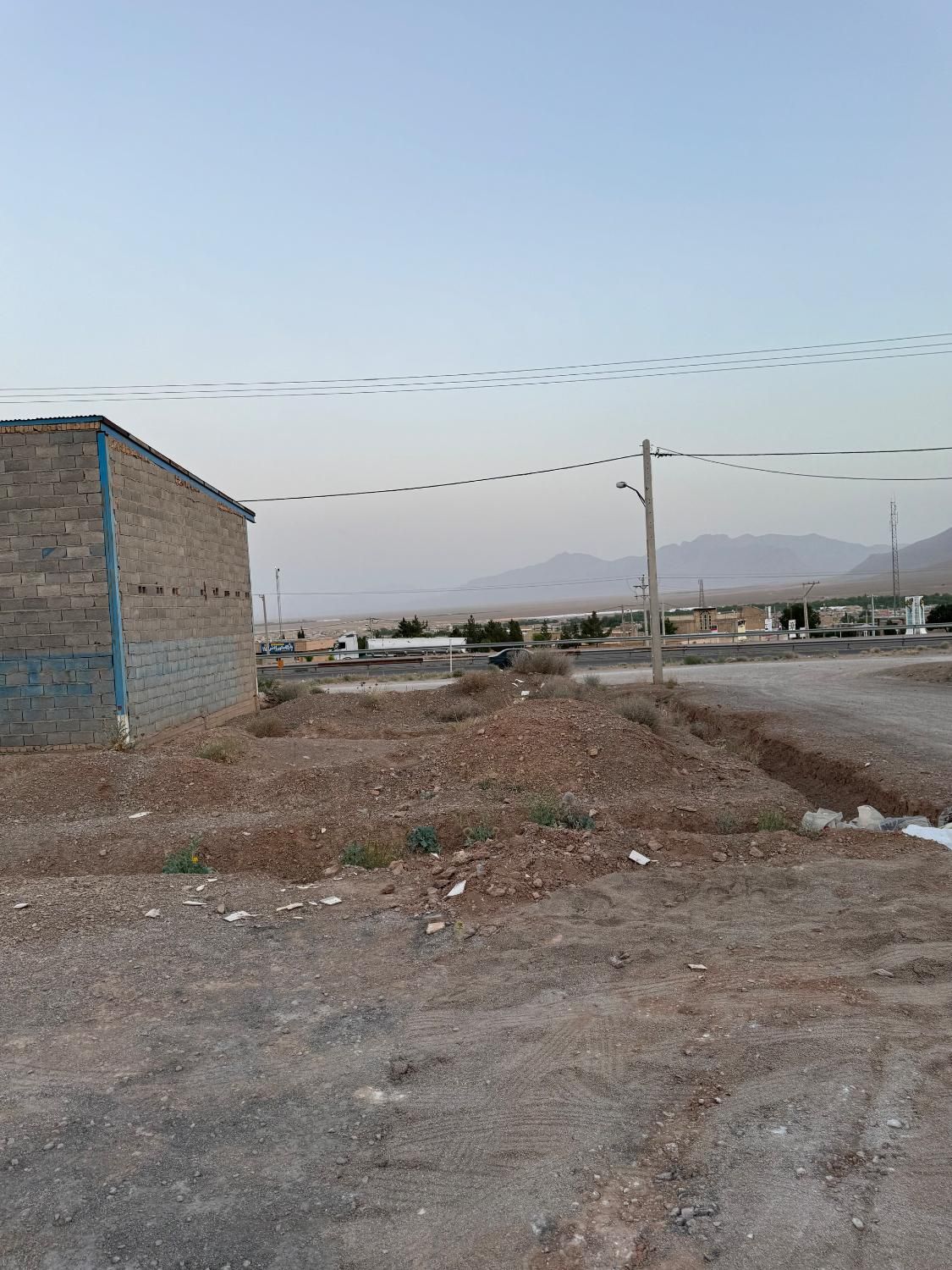 رهن ۵ ساله ملک تجاری برای ساخت کارگاه در گلشن|اجارهٔ دفتر صنعتی، کشاورزی، تجاری|دهاقان, |دیوار