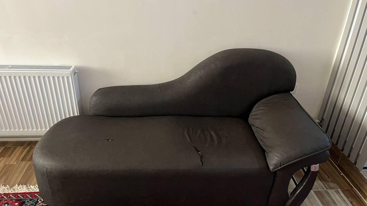 مبلمان راحتی ۱۲ نفره به همراه دو عدد میز گرد کوچک|مبلمان خانگی و میز عسلی|مرند, |دیوار