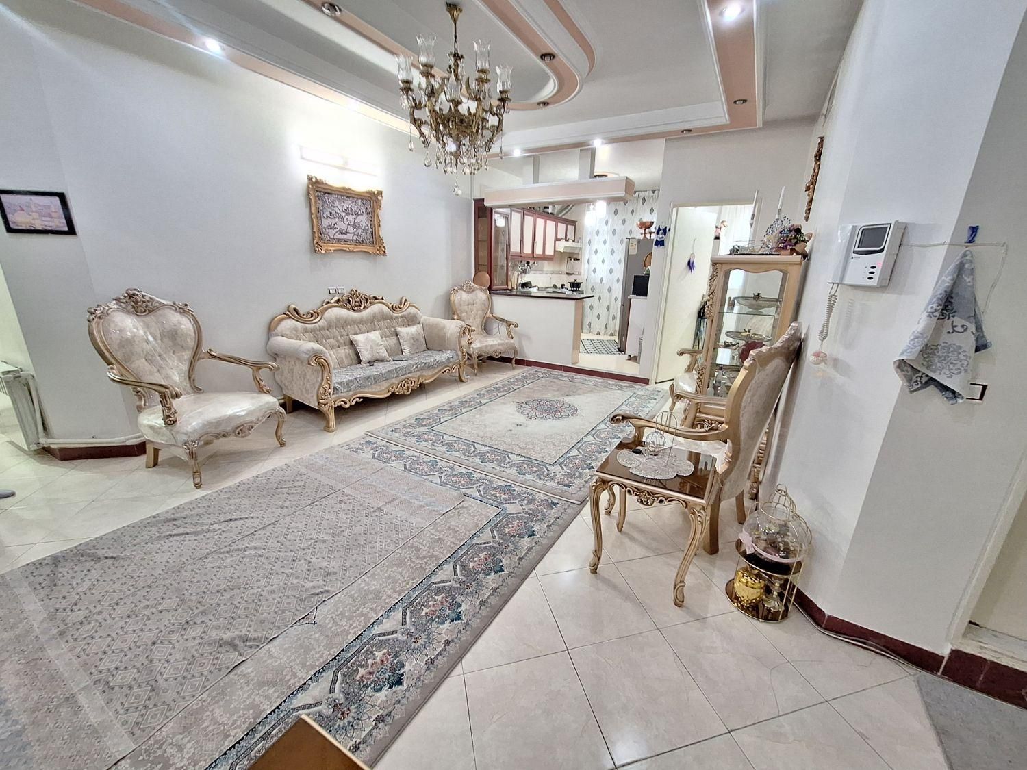 ۶۰مترمسعودیه/نجفی مقدم/۳واحدی/پارکینگ اصلی/ط اول|فروش آپارتمان|تهران, مسعودیه|دیوار