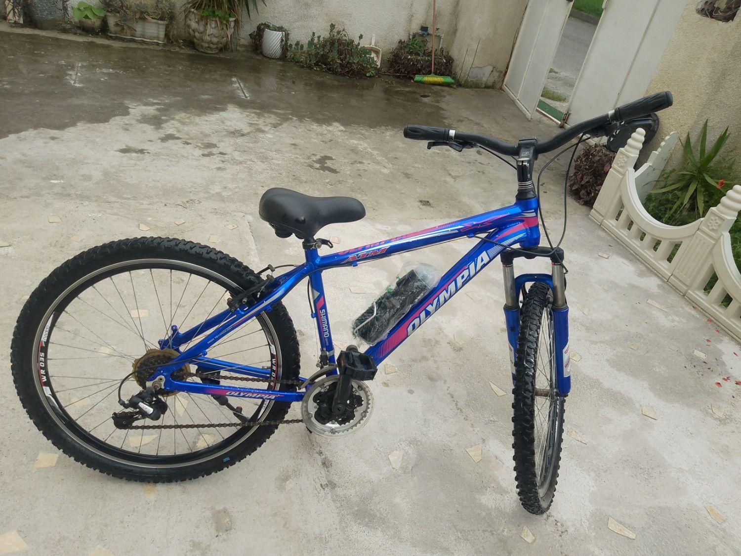 دوچرخه|دوچرخه، اسکیت، اسکوتر|آستانه اشرفیه, |دیوار