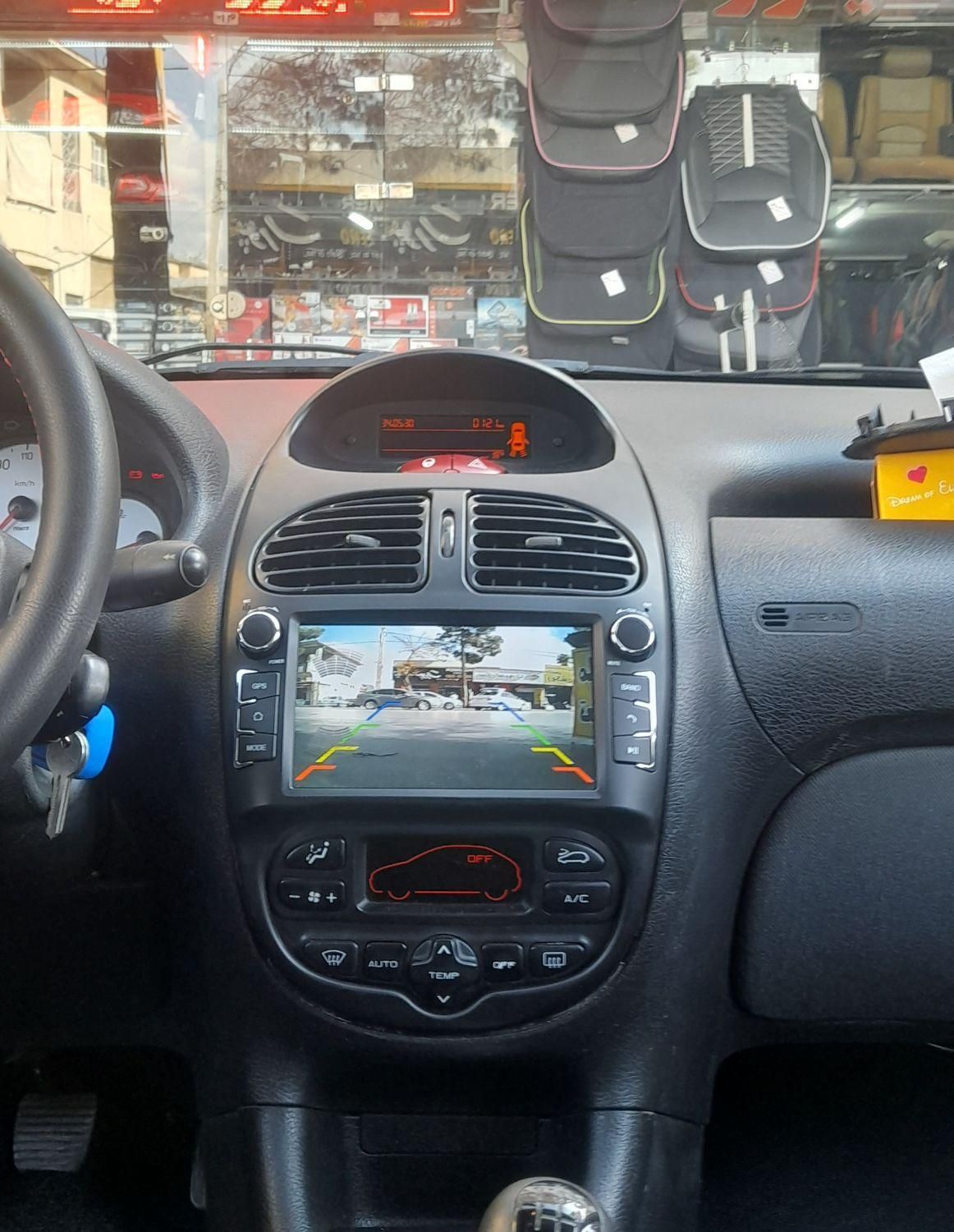 اقساط بی سود مانیتور روکش صندلی سیستم ماشین خودرو|قطعات یدکی و لوازم جانبی|شیراز, اصلاحنژاد|دیوار