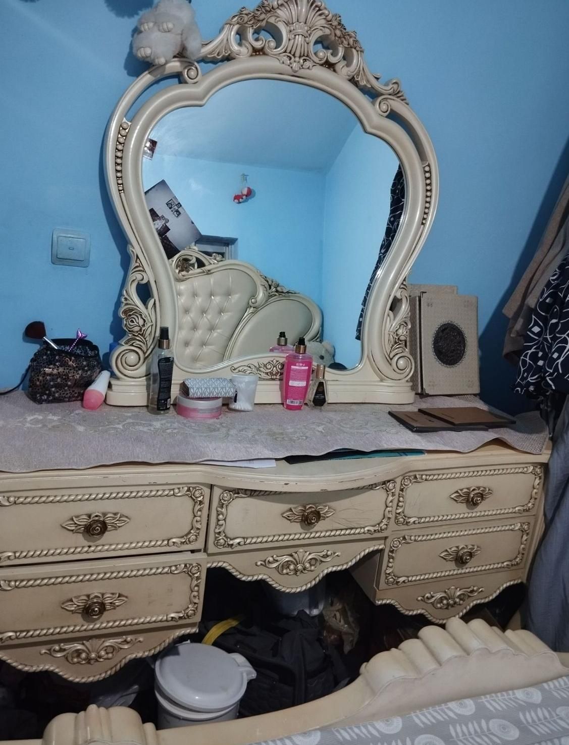 سرویس خواب دونفره همراه خوشخواب|تخت و سرویس خواب|چالوس, |دیوار