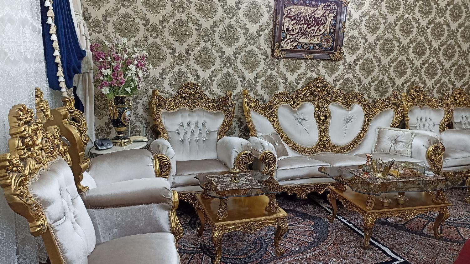 مبلمان سلطنتی۹نفره باغذاخوری و ویترین وسرویس خواب|مبلمان خانگی و میز عسلی|اسلام‌شهر, صادقیه|دیوار