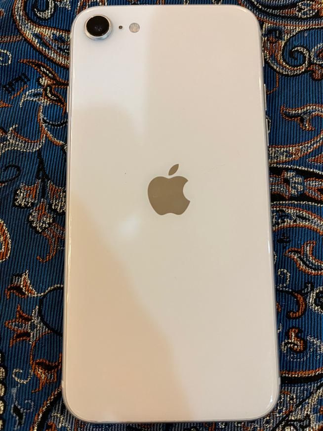 iPhone se 2020|موبایل|تهران, پونک|دیوار