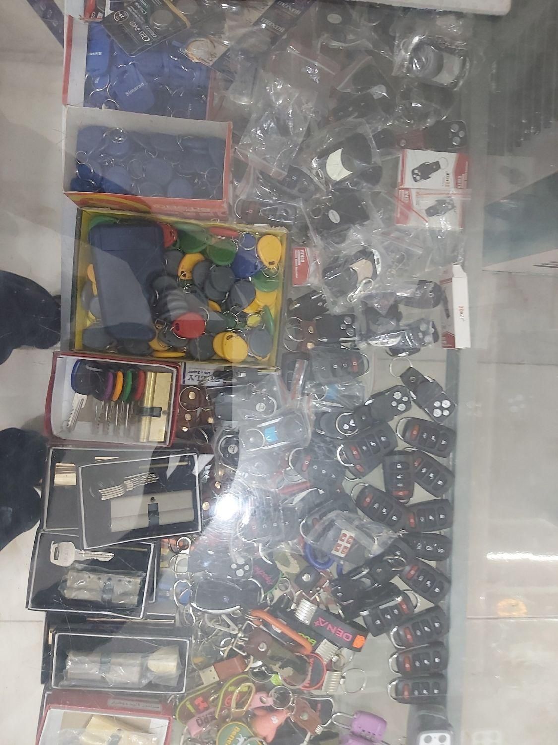 کلیدسازی ملکی مجتمع خلیج فارس مسکن مهر|خدمات پیشه و مهارت|فولادشهر, |دیوار