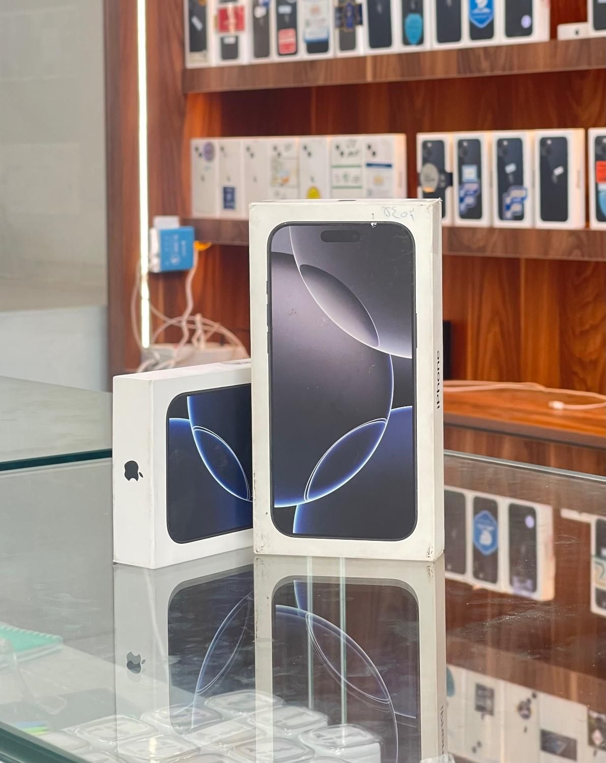 iPhone 16 Pro Max آکبند شرکتی معتبر|موبایل|تهران, قنات‌کوثر|دیوار
