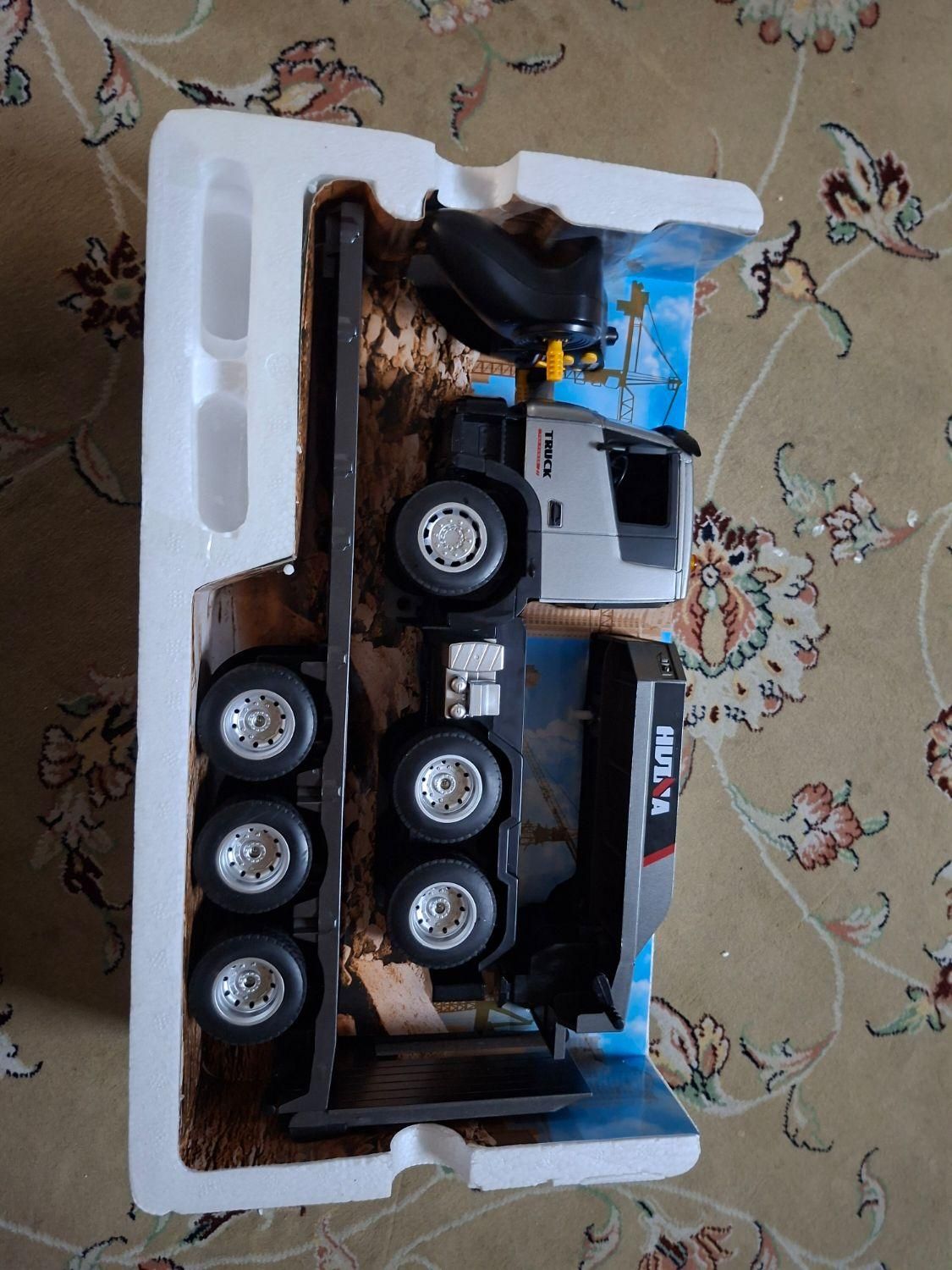 ماشین کنترلی تریلی|اسباببازی|ری, دیلمان|دیوار