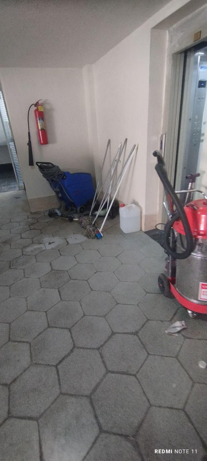 شرکت خدمات نظافت و جابجایی وسایل بسته بندی لوازم|خدمات نظافت|بیرجند, |دیوار