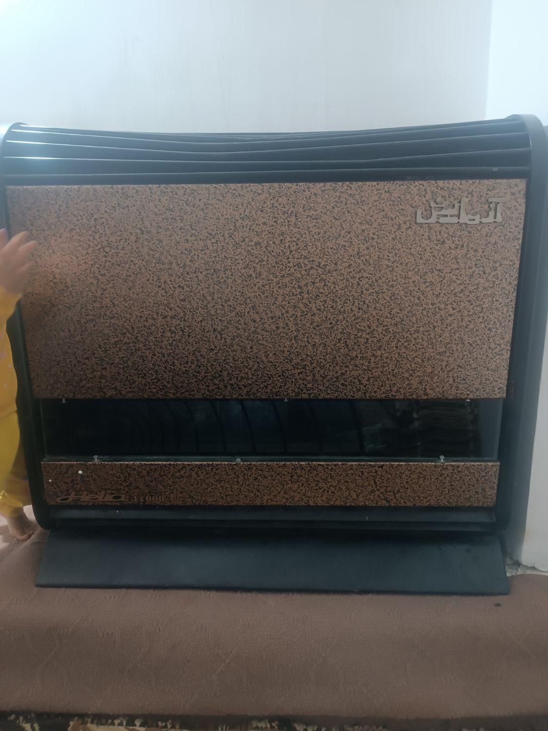 دو عدد بخاری تمیز|بخاری، هیتر، شومینه|مهاباد (آذربایجان غربی), |دیوار