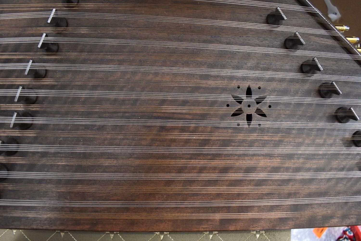 سنتور گوهر ویژه سل کوک طلایی|سازهای سنتی|زیباشهر, |دیوار