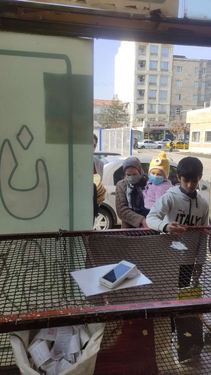 مغازه 100متری نانوای  و کارگاه شیرینی پزی  کترینگ|اجارهٔ مغازه و غرفه|مشهد, فرهنگیان (شهرک غرب)|دیوار