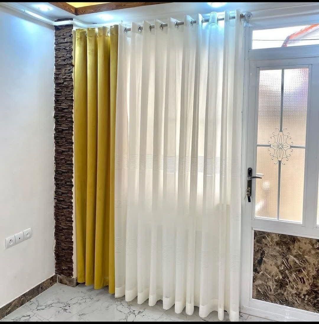 پرده سالن پذیرایی با یک دستک مخمل|پرده، رانر، رومیزی|مشهد, ولیعصر (شهرک غرب)|دیوار