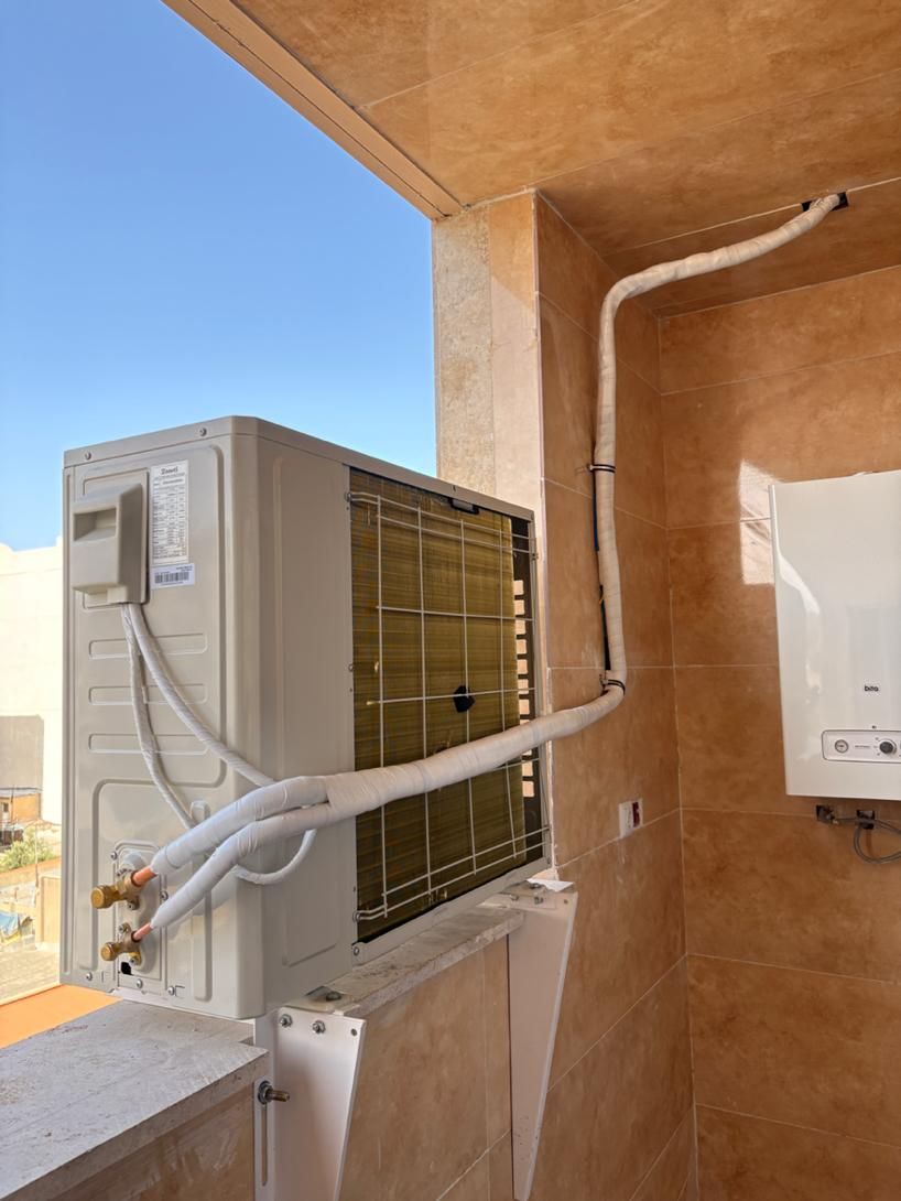 نصب و راه اندازی کولرگازی و اجرای لوله مسی|خدمات پیشه و مهارت|ساوه, |دیوار