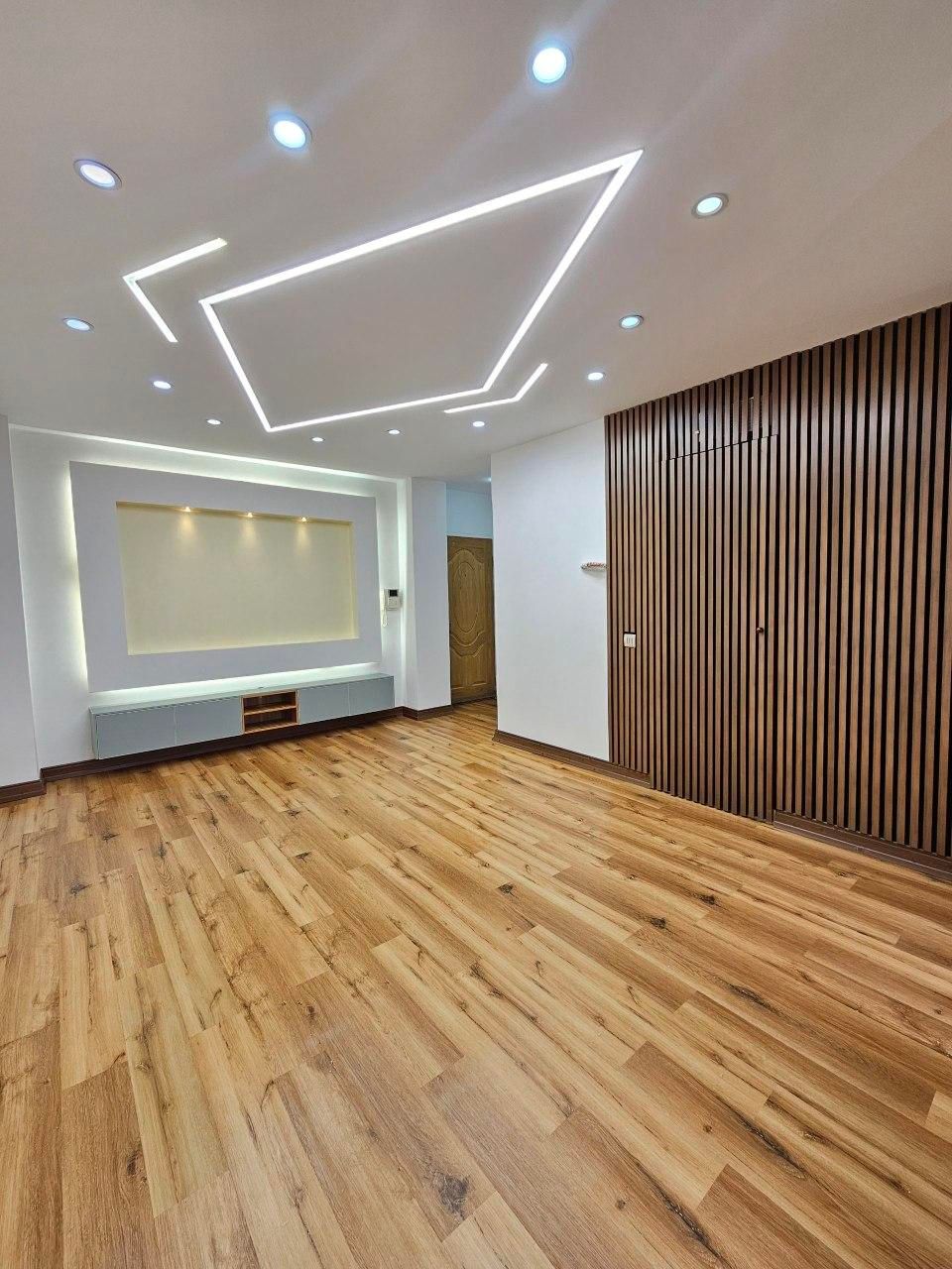 ۴۵متر/عروسک/غرق نور/تاپ لوکیشن/فول امکانات|فروش آپارتمان|اندیشه, |دیوار