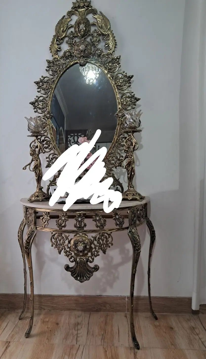 آینه کنسول بسیار زیبا وشیک|بوفه، ویترین، کنسول|ساری, |دیوار