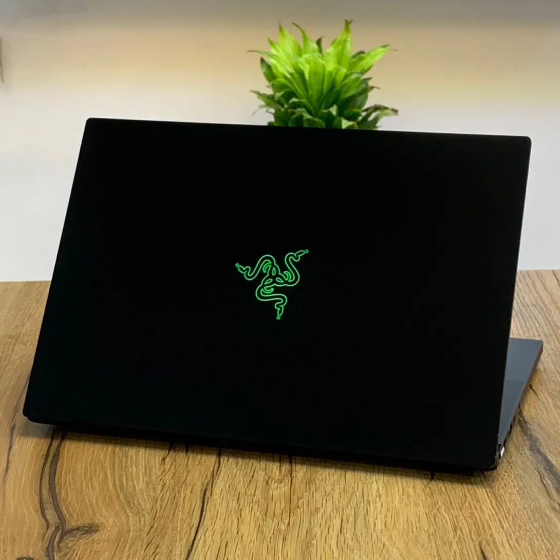 لپ‌تاپ گیمینگ پرچمدار Razer Blade 14/گرافیک 3080Ti|رایانه همراه|مشهد, ارشاد|دیوار