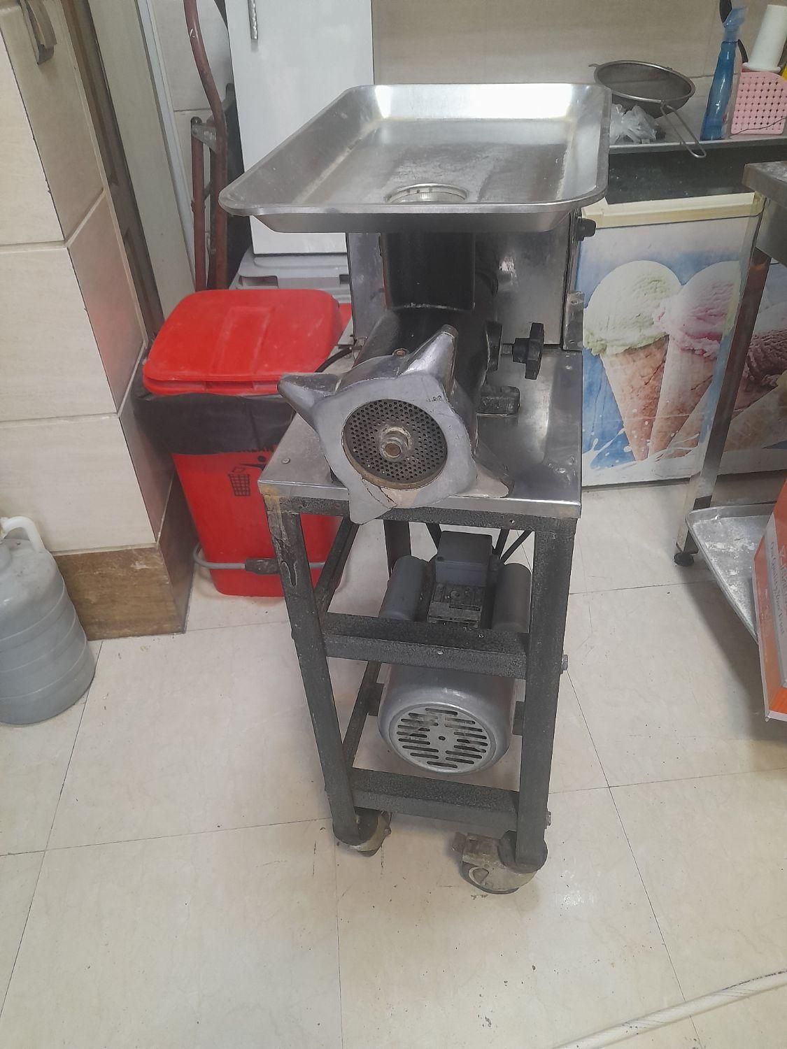 چرخ گوشت صنعتی|فروشگاه و مغازه|تهران, ارم|دیوار