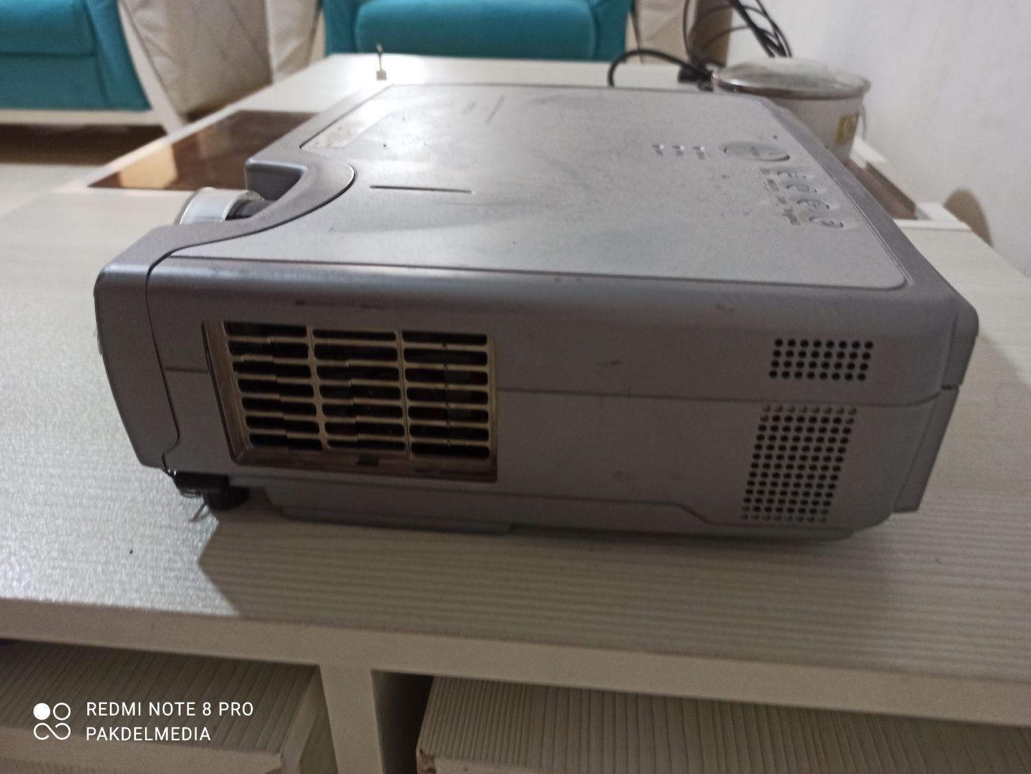 فروش ویدیئو پروژکتور هیتاچی Hitachi|تلویزیون و پروژکتور|رودهن, |دیوار