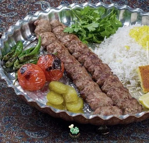 آشپز ماهر|استخدام خدمات فروشگاه و رستوران|تهران, شهرک ولیعصر جنوبی|دیوار