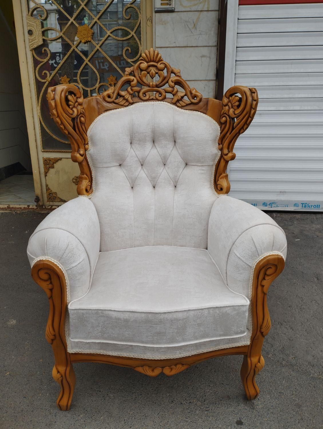 رویه کوبی و تعمیر مبلمان با ضمانت|خدمات پیشه و مهارت|اراک, |دیوار