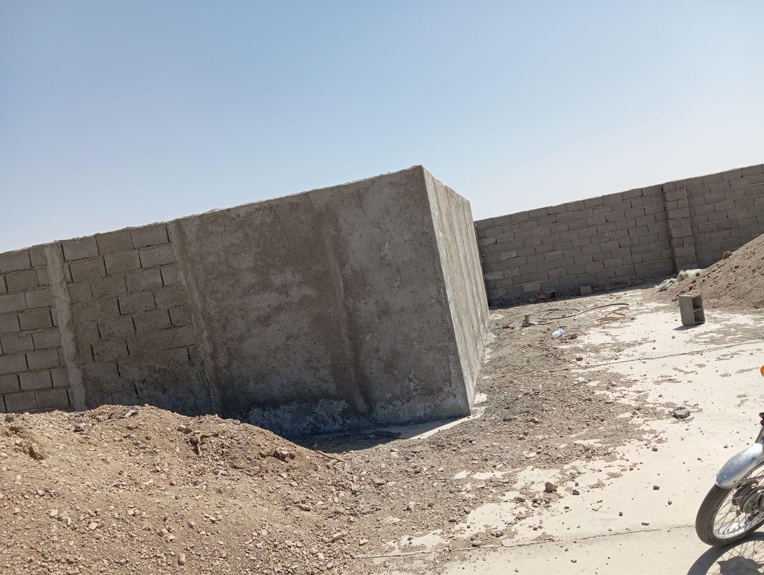 استا بنا افغان هرنوع کاشی سرامک دیوارچنی سیمانکاری|خدمات پیشه و مهارت|سیرجان, |دیوار