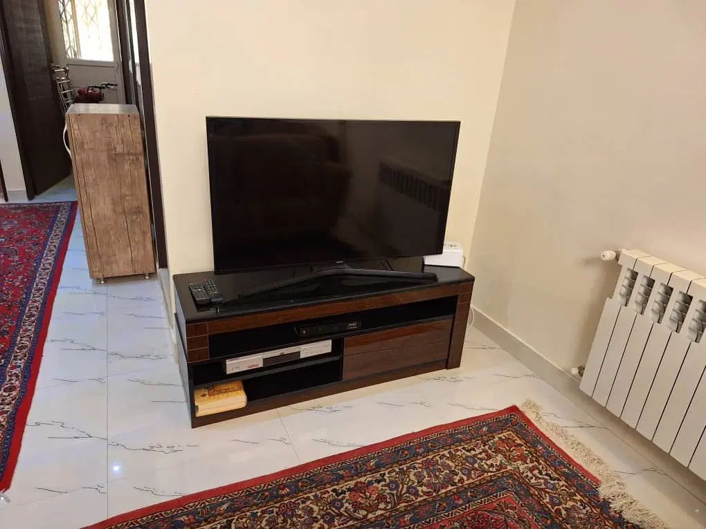 میز تلویزیون و vcd|میز تلویزیون|تهران, کاج|دیوار