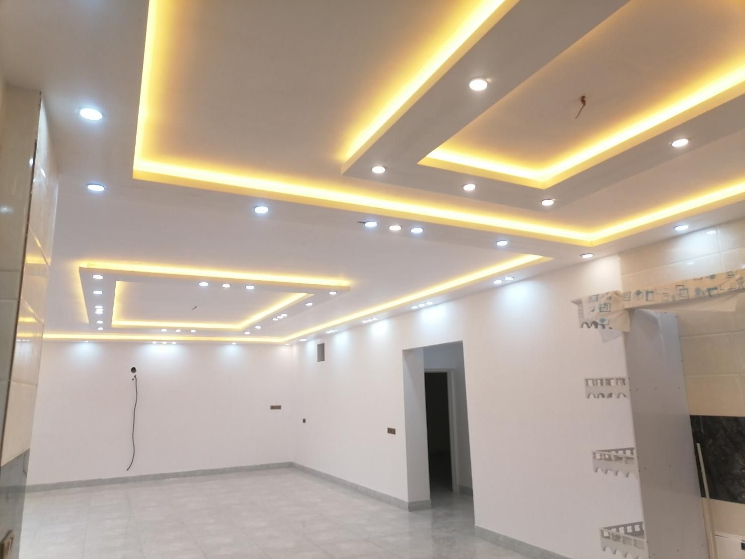 برق کشی منازل ، آپارتمان، مغاذه ها از صفر تا صد|خدمات پیشه و مهارت|کازرون, |دیوار