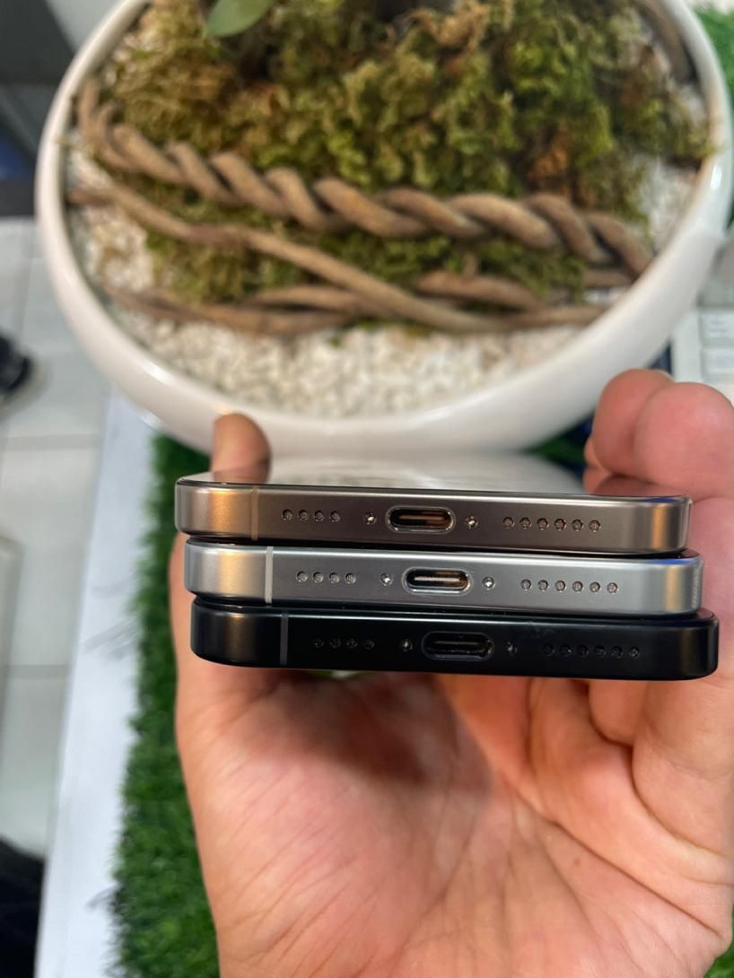 iPhone 16 Pro Max کارکرده با گارانتی و رنگ‌بندی|موبایل|کرج, گوهردشت|دیوار