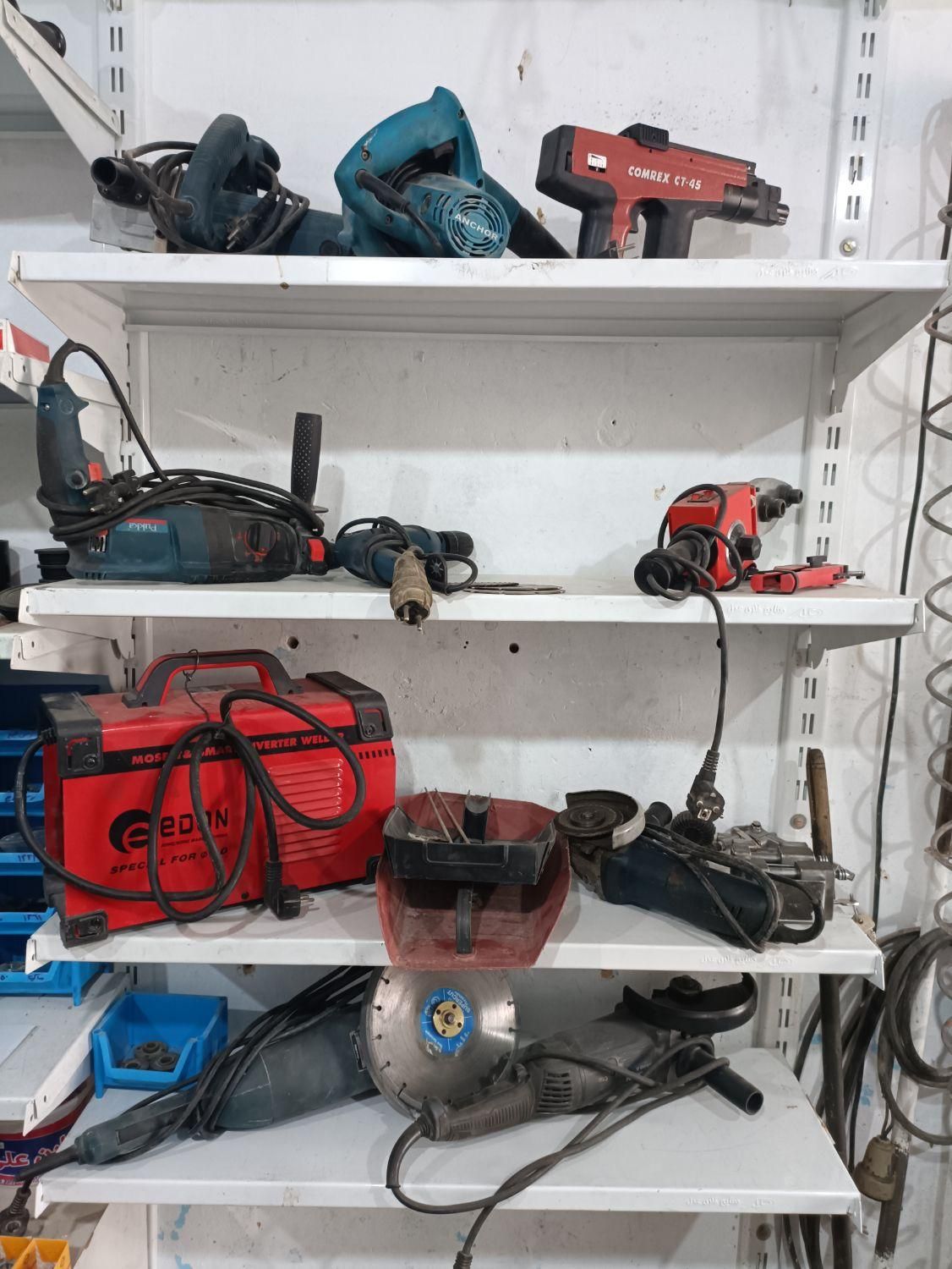 اجاره بالابرهیلتی اتولوله پروفیل بر پمپ باد میخکوب|خدمات پیشه و مهارت|اصفهان, بهارستان|دیوار