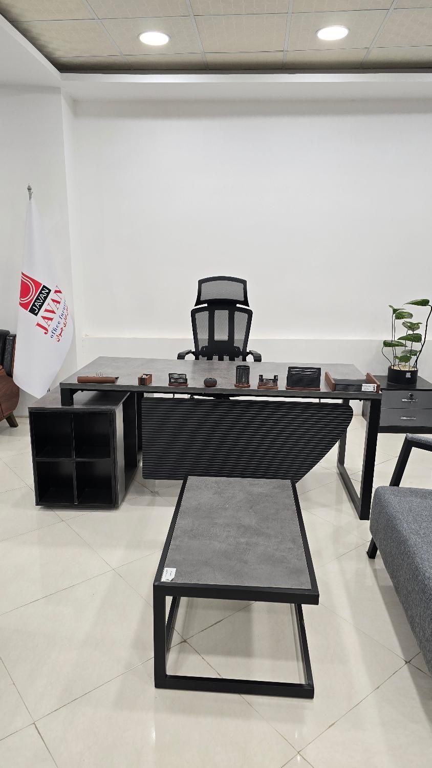 میز مدیریت تیارا|دفتر کار|یزد, |دیوار