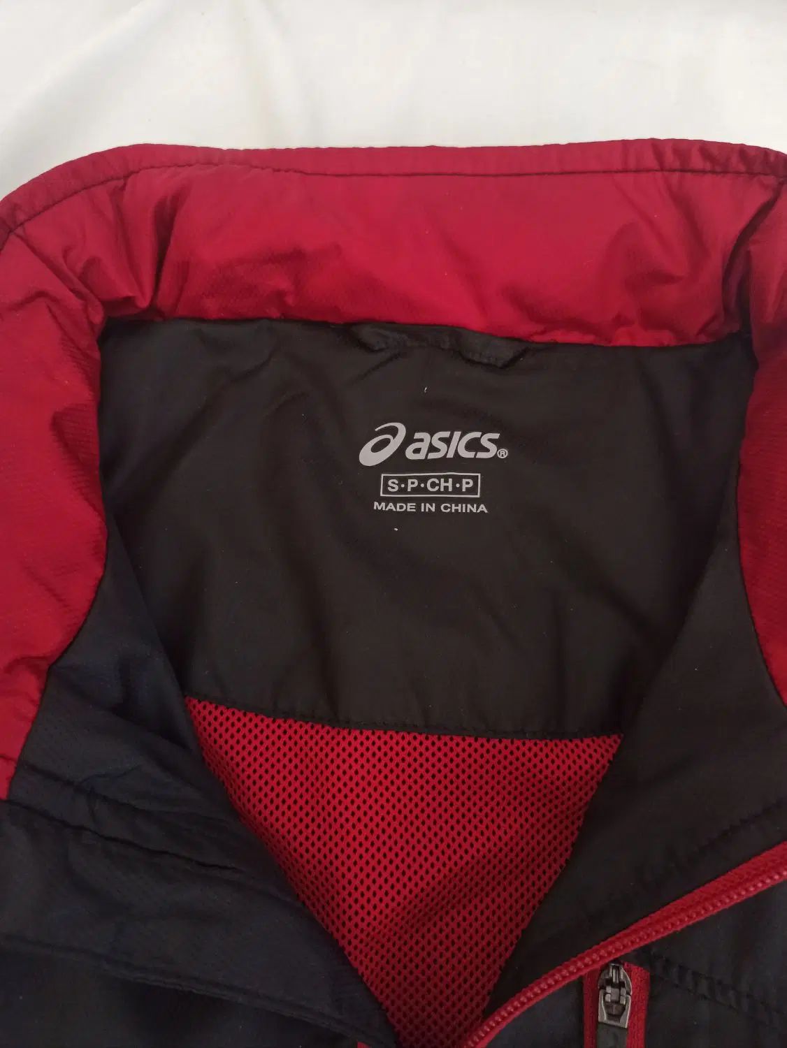 کاپشن رانینگ  با LED  برند asics|لباس|تهران, گیشا|دیوار