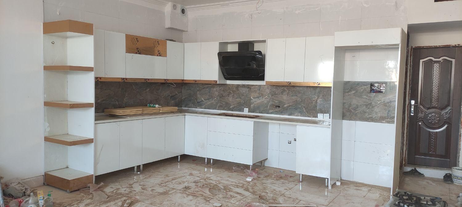 کابینت پیش ساخته ( نو ) 6 متری آماده نصب|مصالح و تجهیزات ساختمان|نیشابور, دهنو|دیوار