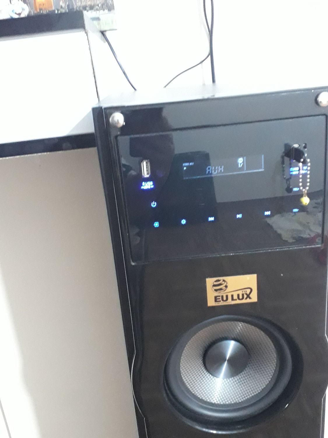 باند بزرگ‌ لمسی دوتایی|سیستم صوتی خانگی|اقبالیه, |دیوار