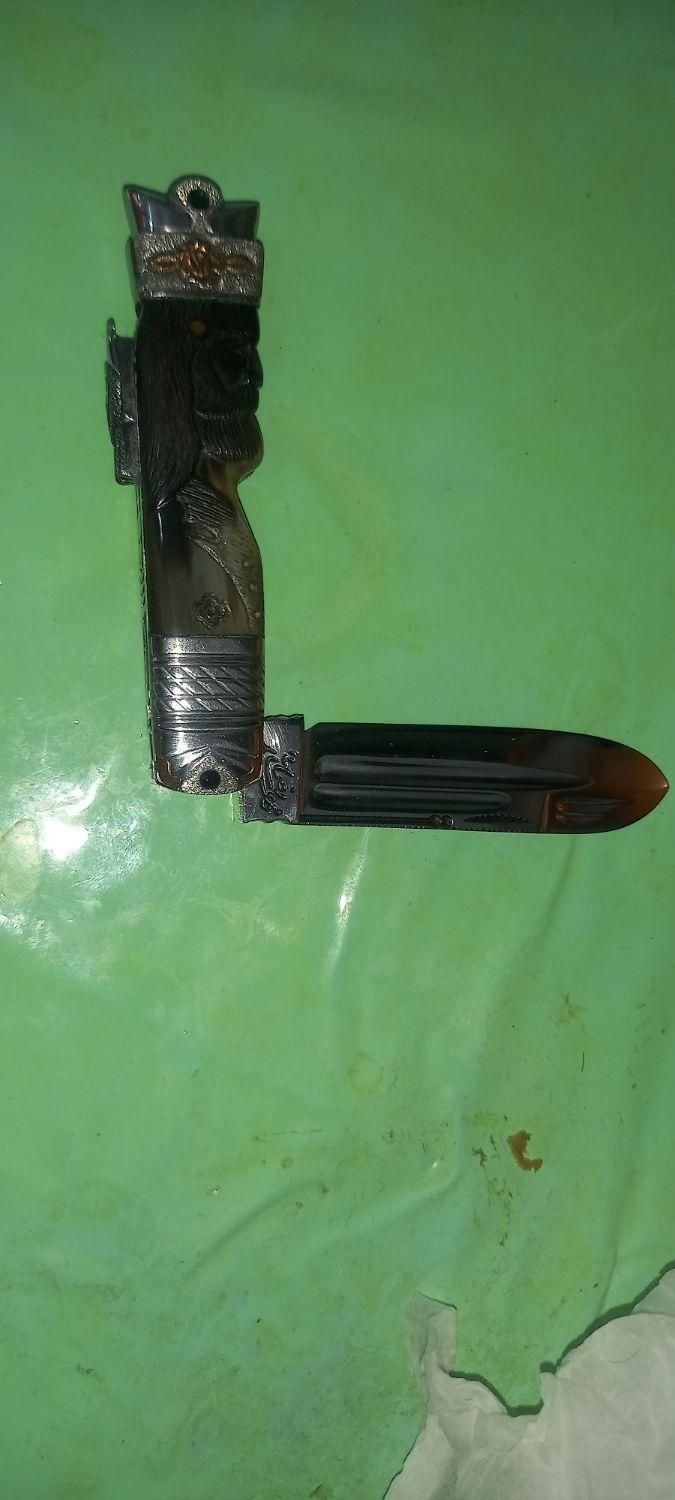 چاقوی ضامن دار|کلکسیون اشیاء عتیقه|زنجان, |دیوار