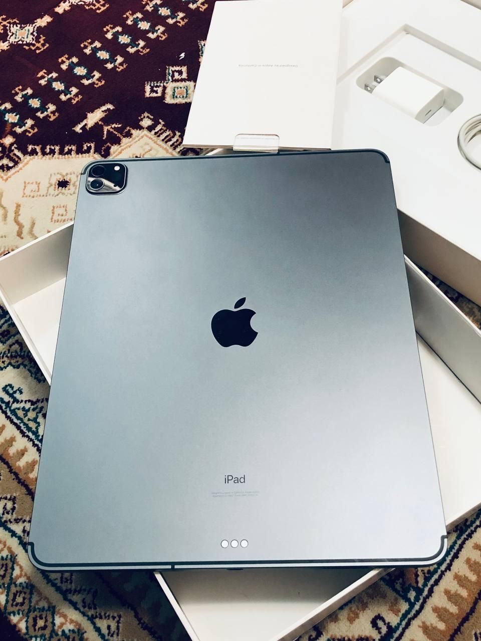 ipad pro 1T 13 inch cellularآیپد پرو سیمکارت خور|تبلت|تهران, مجیدیه|دیوار