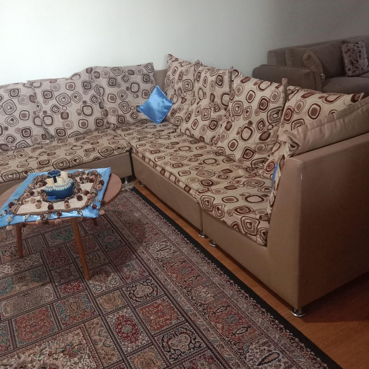 راحتی ۶ نفره|مبلمان خانگی و میز عسلی|تهران, شهرک دانشگاه تهران|دیوار