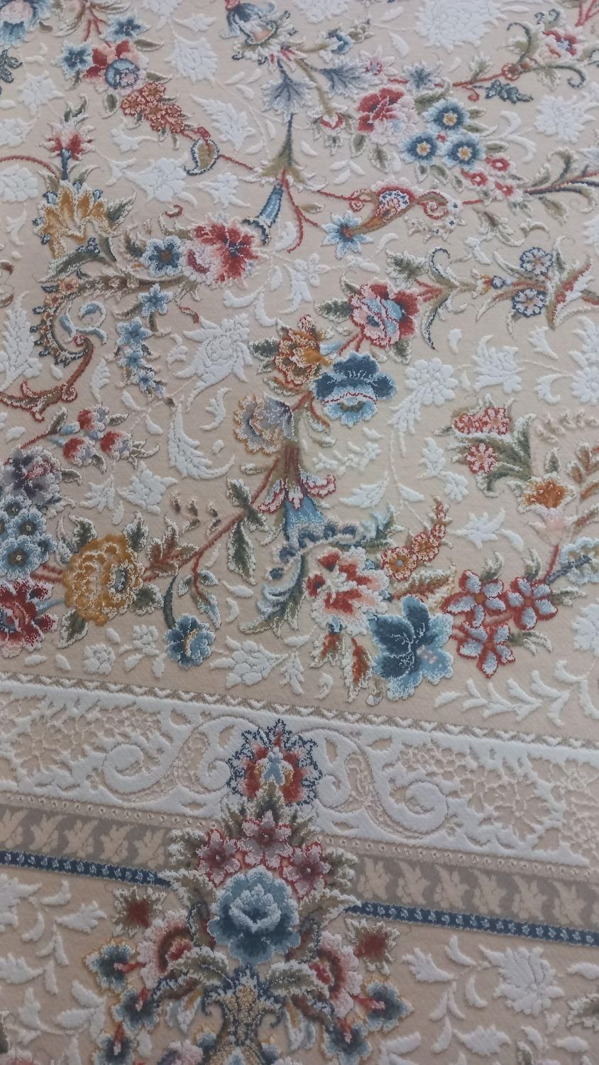 یک عدد فرش 9متری 1200شانه تراکم 3600|فرش|شاهین‌شهر, شهرک گلدیس|دیوار