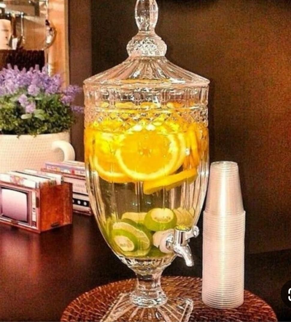 ظروف کرایه اجاره صندلی تاشو میز کیک لوازم جشن تولد|خدمات پذیرایی، مراسم|تهران, تهرانپارس شرقی|دیوار