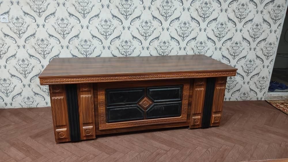 میز صندلی عظیمیه مدیریت کرج کارمندی چرخدار|دفتر کار|کرج, عظیمیه|دیوار