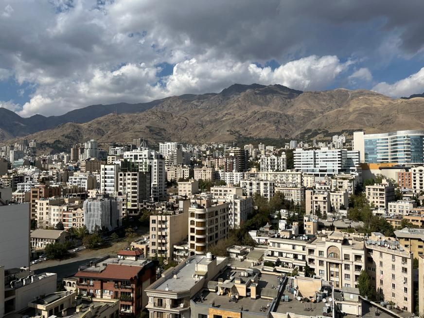 فروش دفترکار خاص و  تک‌واحد ۳۰۰ متری در پاسداران|فروش دفتر کار، اتاق اداری، مطب|تهران, پاسداران|دیوار