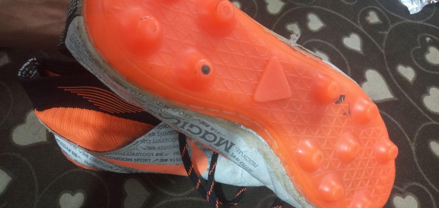 کف استوک درجه یک سایز ۴۲،۴۳|ورزشهای توپی|اهواز, شهرک دانشگاه|دیوار