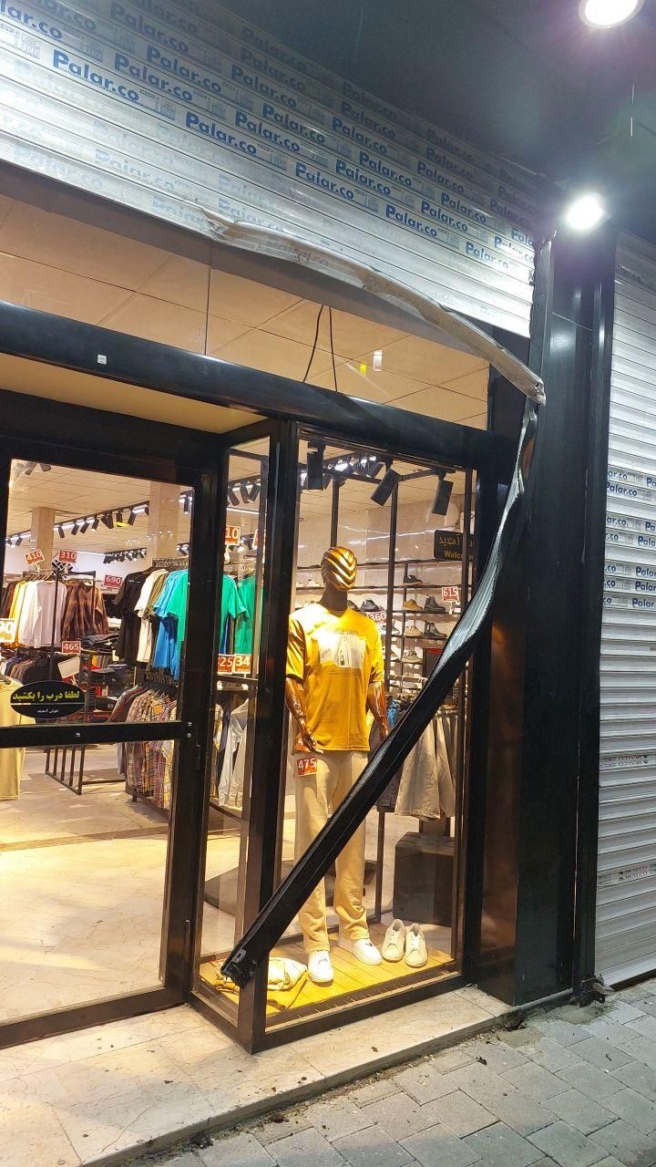 تعمیرات کرکره برقی وجک پارکینگ ‌درب شیشه ای|خدمات پیشه و مهارت|اندیشه, اندیشه فاز ۳|دیوار