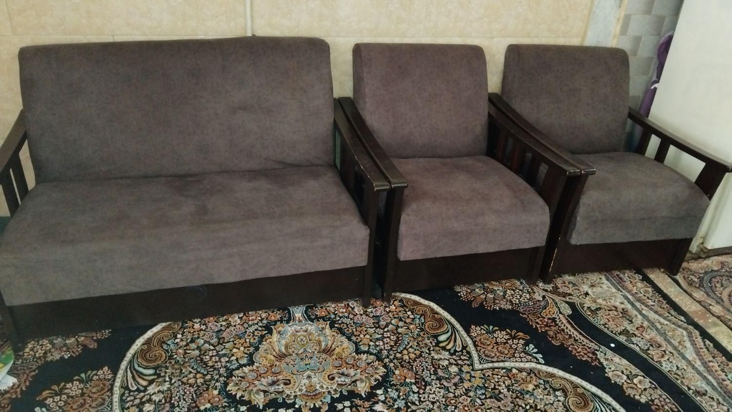 مبلمان چوبی محکم|مبلمان خانگی و میز عسلی|پاکدشت, |دیوار