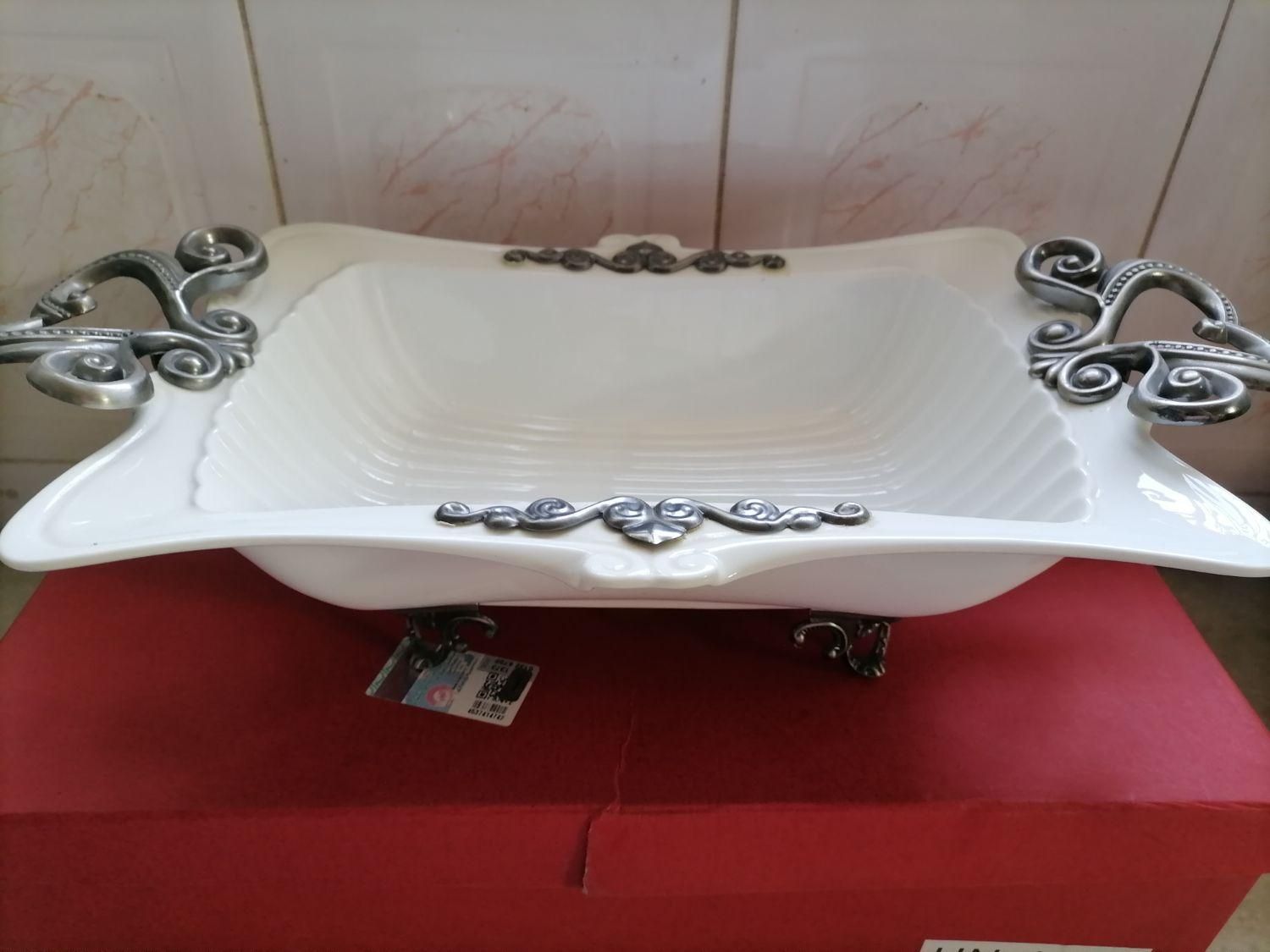 لباس وظروف انتیک|لباس|شیراز, شهرک پرواز|دیوار