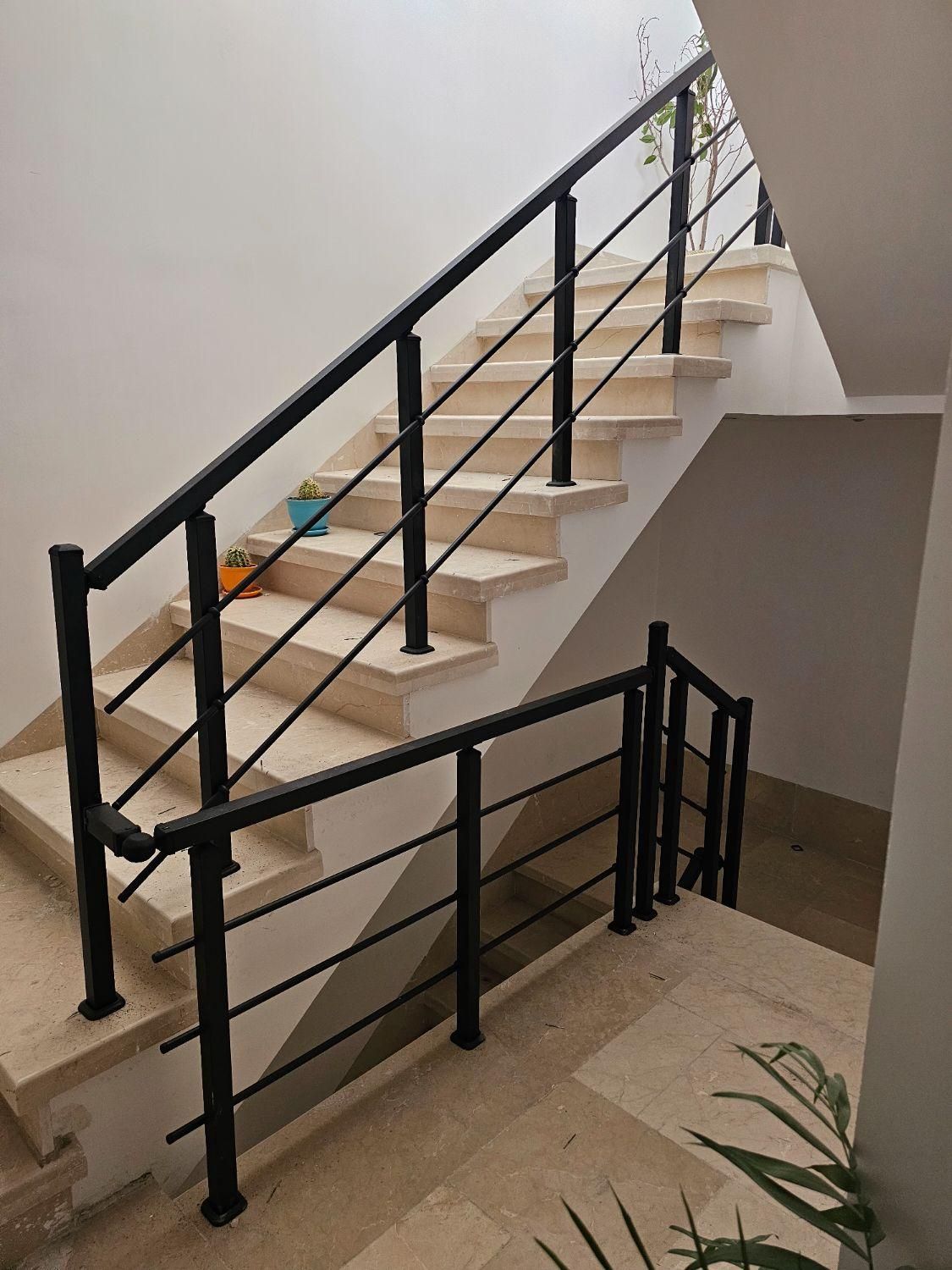 نرده استیل لوتوس|خدمات پیشه و مهارت|یزد, |دیوار