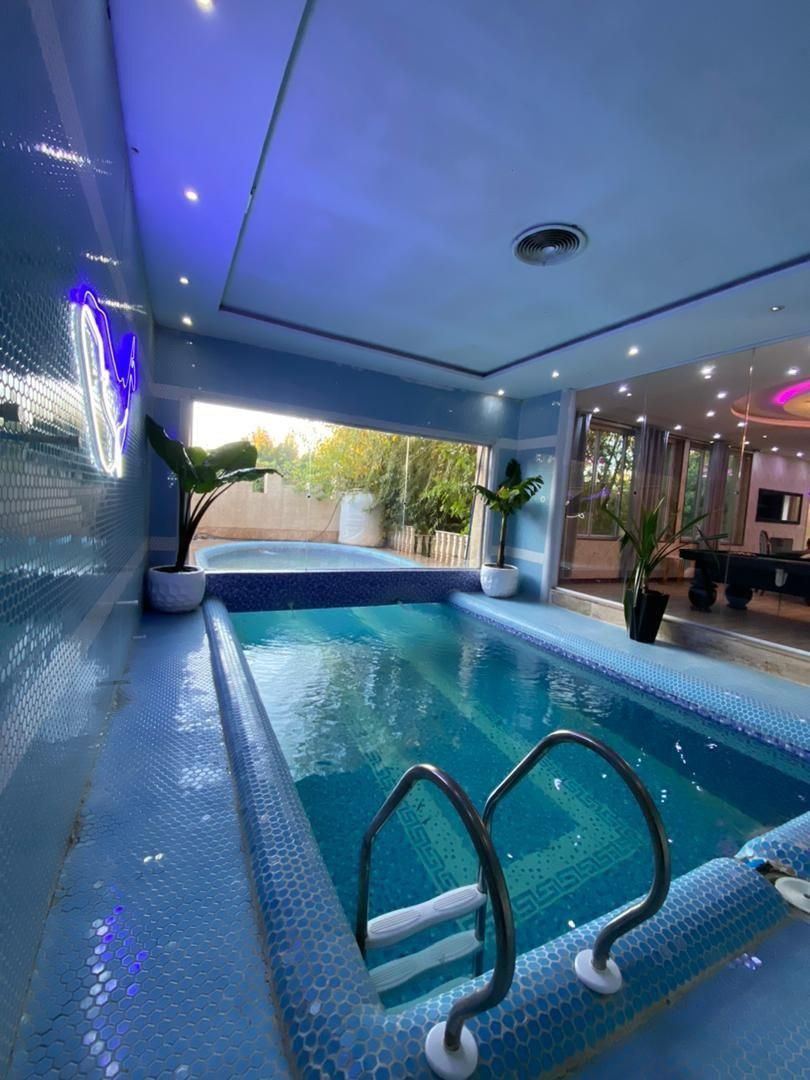 اجاره روزانه ویلا استخر سرپوشیده ابگرم (حضوری)|اجارهٔ کوتاه‌مدت ویلا و باغ|شهریار, |دیوار