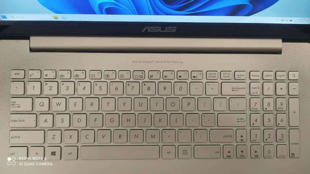 لپ تاپ ایوس asus  گرافیکدار لمسی 4K|رایانه همراه|اصفهان, دهنو|دیوار