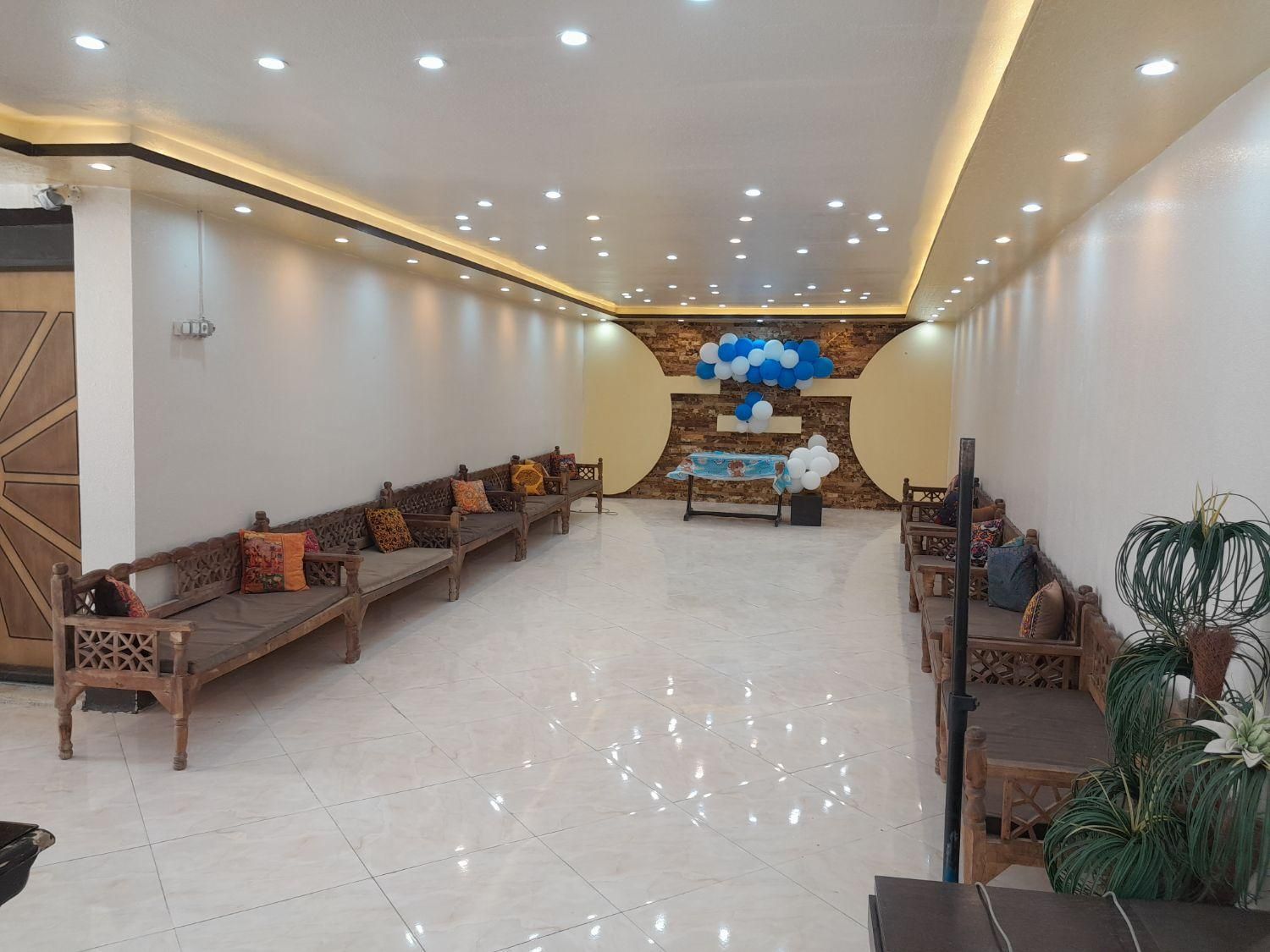 اجاره باغ ویلا بزرگ|اجارهٔ کوتاه‌مدت ویلا و باغ|اصفهان, ملک‌شهر|دیوار