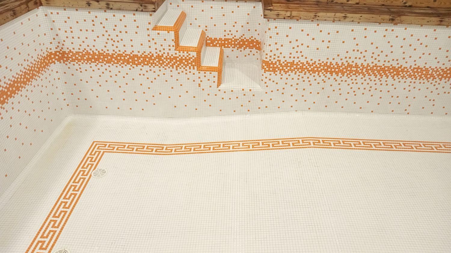 خدمات نظافتی شستشوی استخر|خدمات نظافت|مشهد, توس (بلوار توس)|دیوار